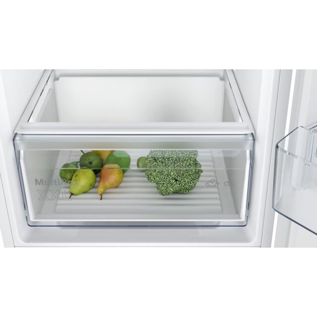 Bosch KIV87NSE0G, Built-in fridge-freezer with freezer at bottom