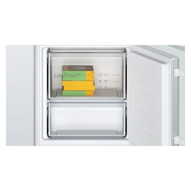 Bosch KIV87NSE0G, Built-in fridge-freezer with freezer at bottom