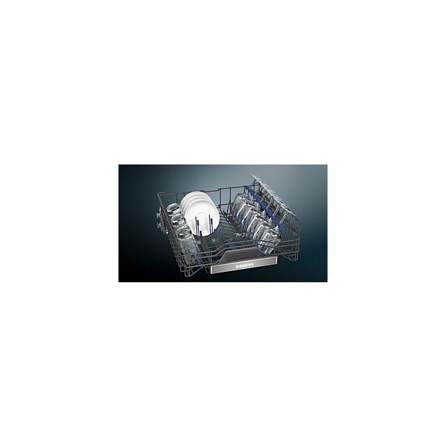 Siemens SN97TX02CE, Fully-integrated dishwasher