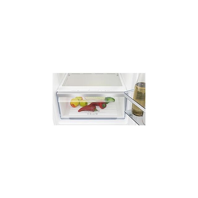 Neff KI5872FE0G, Built-in fridge-freezer with freezer at bottom