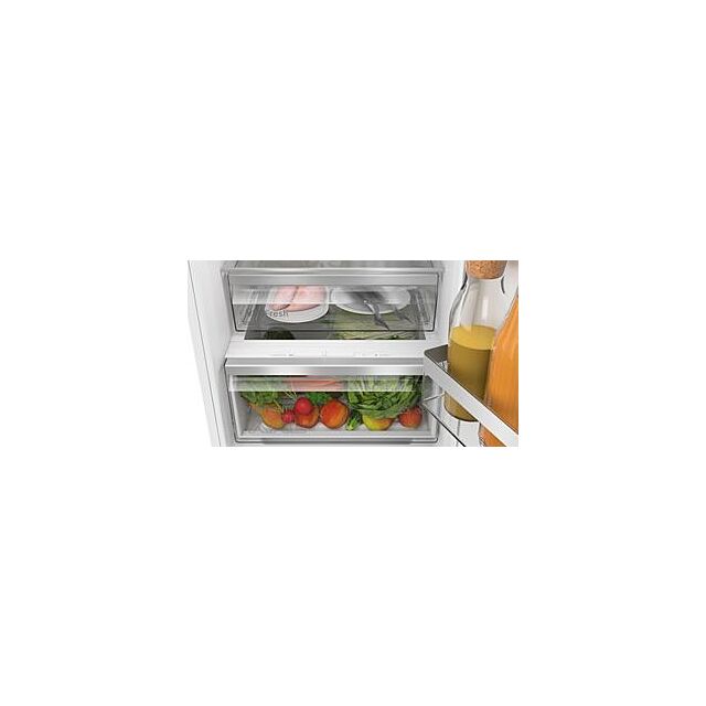 Bosch KIN86VSE0G, Built-in fridge-freezer with freezer at bottom