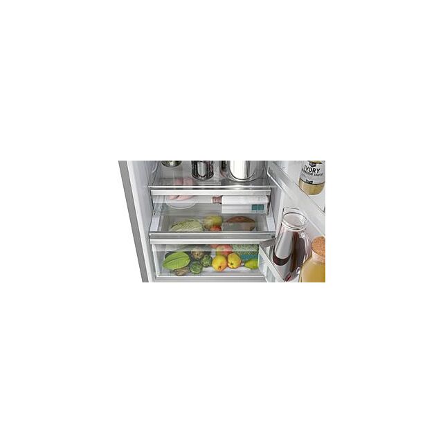 Siemens KG39NAIAU, Free-standing fridge-freezer with freezer at bottom