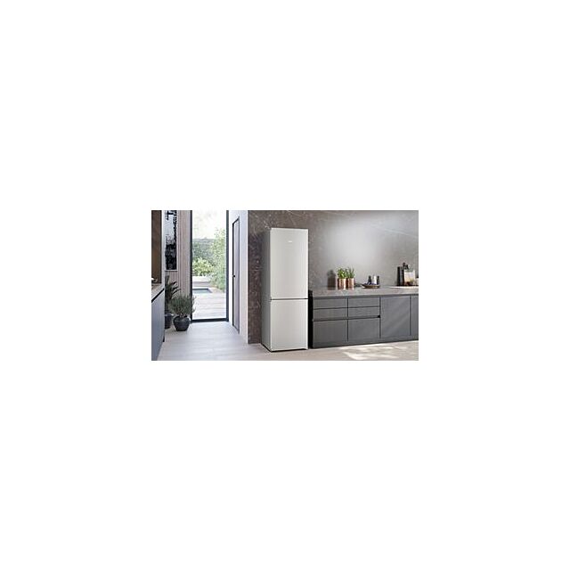 Siemens KG36NVICG, Free-standing fridge-freezer with freezer at bottom