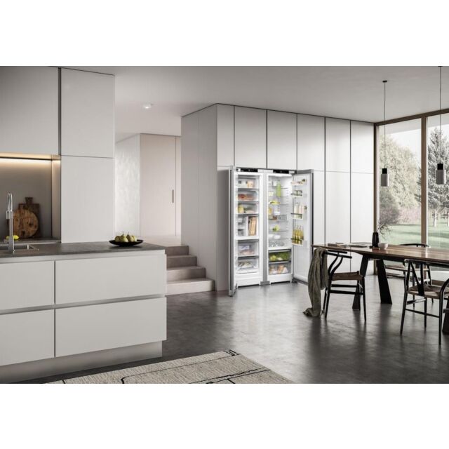 Liebherr XRFsf5245 Freestanding Side by Side Fridge Freezer