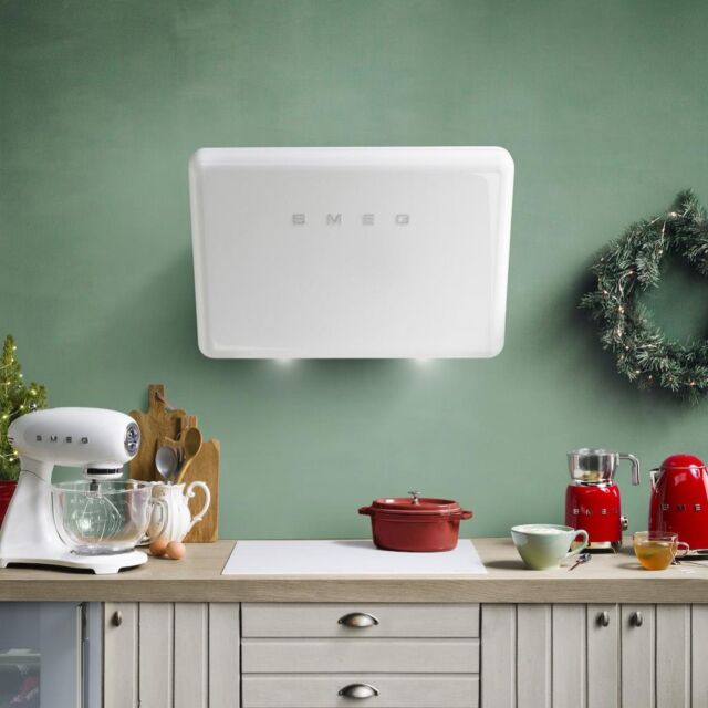 Smeg KLF03RDUK Kettle, Red