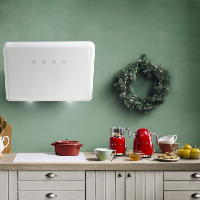 Smeg KLF03RDUK Kettle, Red